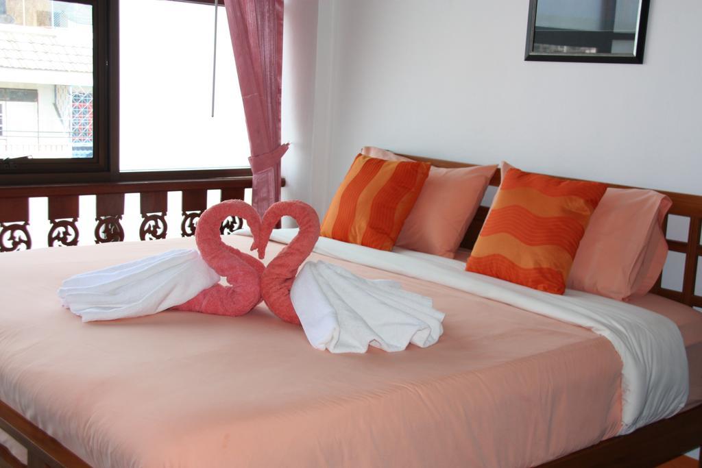 Hostel Coffeeandbeer Pattaya Pokoj fotografie