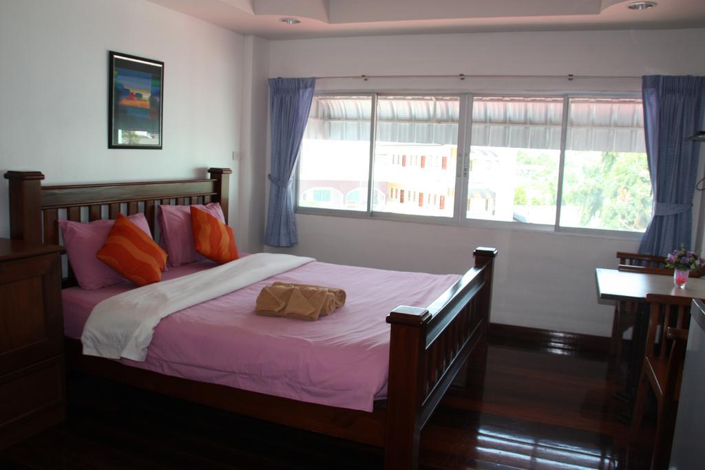 Hostel Coffeeandbeer Pattaya Pokoj fotografie