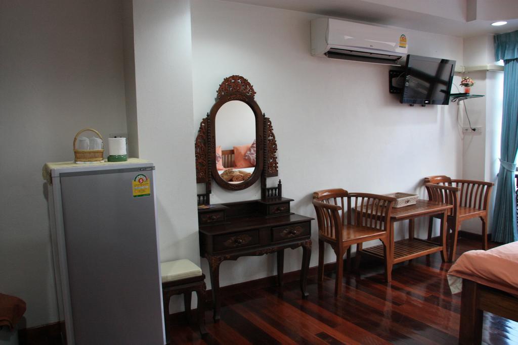 Hostel Coffeeandbeer Pattaya Pokoj fotografie